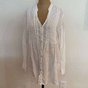 120% Lino linen pleated white tunic Top button down great pre owned condition